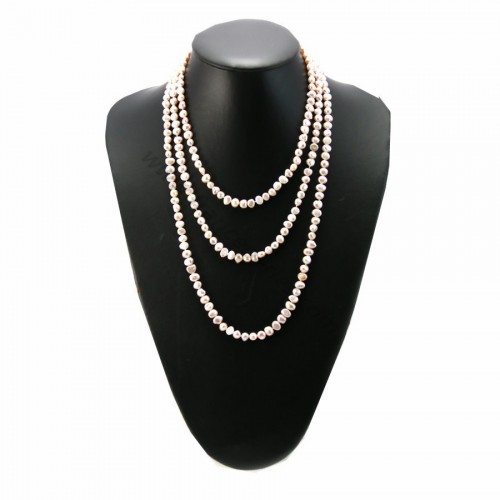 Long necklace pearls of fresh water mauve salmon