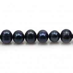 Dark blue round freshwater cultured pearl on thread 8-9mm x 40cm