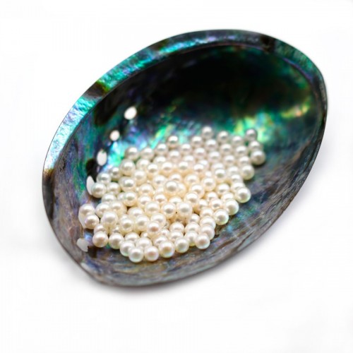 White oval freshwater cultured pearls 7-8mm x 4pcs