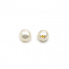 White half-drilled round freshwater cultured pearls 4.5-5mm x 2pcs