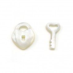 White freswater pearl in shape of padlock, 15x12mm and key, 14x7mm prize of 2pcs