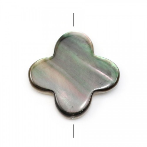 Gray mother-of-pearl clover beads on thread 18mm x 40cm