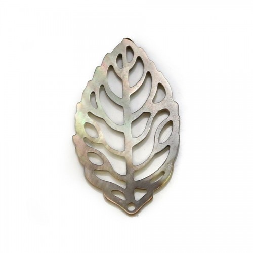 Grey mother of pearl, openwork leaf shape, measuring 15x25mm x 1pc