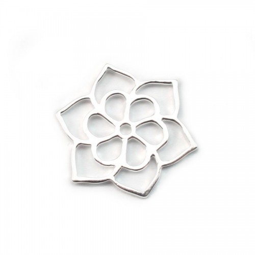 Dije de flor con 6 pétalos calados en plata 925 13mm x 1pc