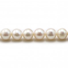 Perlas cultivadas de agua dulce, blancas, semirredondas, 8mm x 1ud
