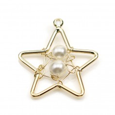 Pendentif en forme d'étoile avec perles nacrées 22x20mm, doré sur laiton x 1pc