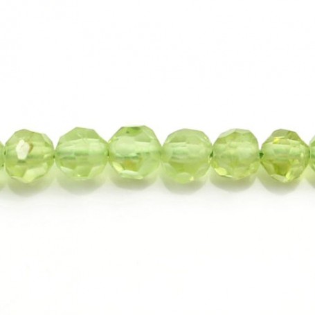 Peridot Round faceted 4mm x 35cm
