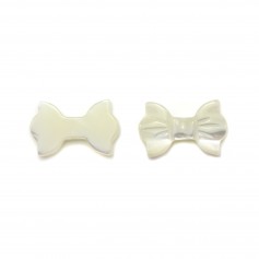White mother of pearl bowtie 9x14mm