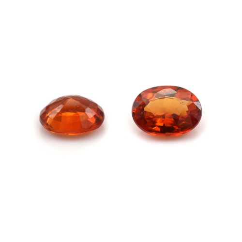 Orange sapphire, oval cut 3.5x4.5mm x 1pc