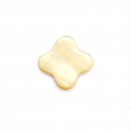 Yellow mother-of-pearl clover beads 12mm x 2pcs