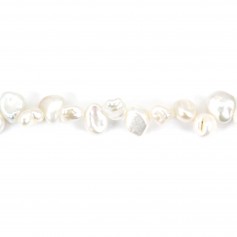 Freshwater cultured pearl, white, keshi, 8-10mm x 39cm