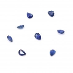 Saphir de couleur bleu, à sertir, taille poire 3x4mm x 1pc